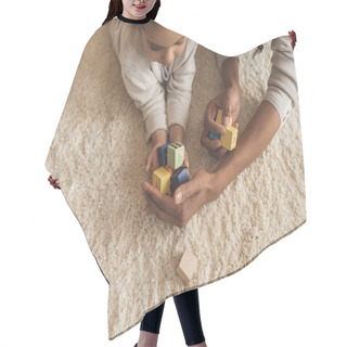 Personality  Mother And Daughter Playing With Cubes Hair Cutting Cape