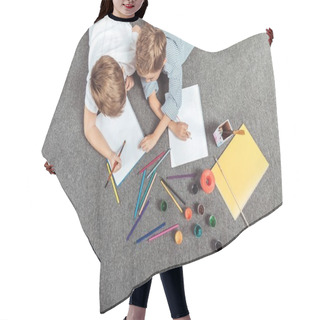 Personality  Little Boys Drawing Together Hair Cutting Cape