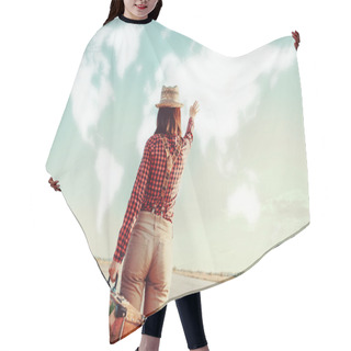 Personality  Traveler Woman With Vintage Suitcase Hair Cutting Cape
