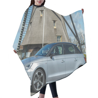 Personality  Audi A1 Sportback S-line  Hair Cutting Cape