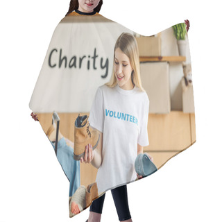 Personality  Attractive Volunteer Unpacking Cardboard Box With Different Footwear Hair Cutting Cape