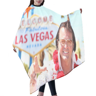 Personality  Elvis Impersonator Man In Front Of Las Vegas Sign Hair Cutting Cape