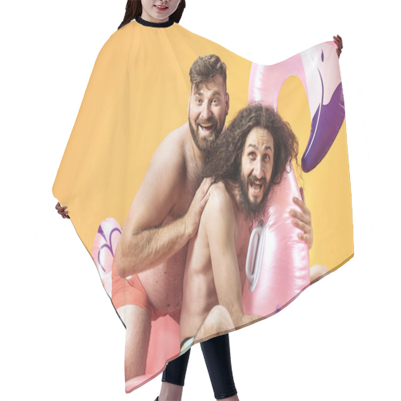 Personality  Funny picture of plump and skinny nerds in beach situation hair cutting cape