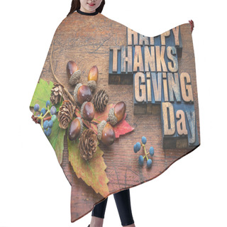 Personality  Happy Thanksgiving Day In Wood Type Hair Cutting Cape