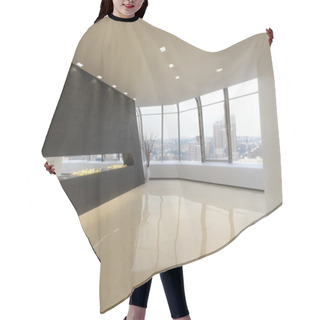 Personality  Empty Room Of A Highrise Modern Residence Hair Cutting Cape