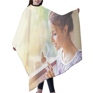 Personality  Woman With Butterfly Hair Cutting Cape