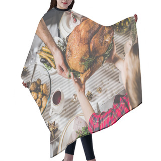 Personality  Father And Son Holding Roasted Turkey  Hair Cutting Cape