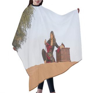 Personality  Lady Pirate In Desert Hair Cutting Cape