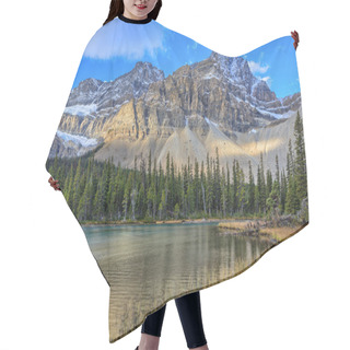 Personality  Nature Canada Hair Cutting Cape