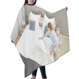 Personality  Female Happy Housekeeping Worker Hair Cutting Cape