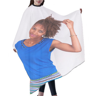 Personality  Young African American Woman Holding Her Frizzy Afro Hair - Blac Hair Cutting Cape