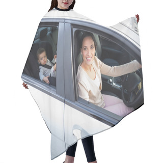 Personality  Mother With Her Baby In The Car Seat Hair Cutting Cape