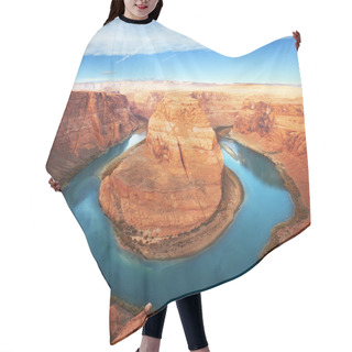 Personality  Horse Shoe Bend Hair Cutting Cape