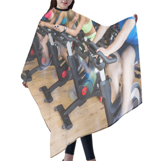 Personality  Fit People In A Spin Class Hair Cutting Cape