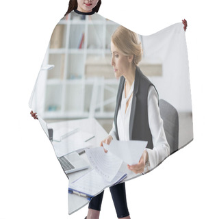 Personality  Businesswoman Using Laptop  Hair Cutting Cape