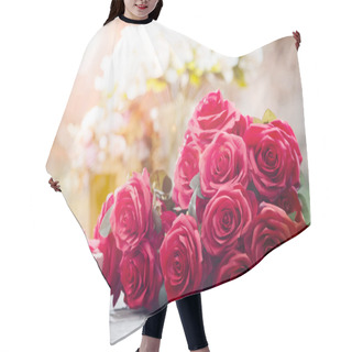 Personality  Red Roses Flowers With Valentine Festival Gift And Beautiful Blu Hair Cutting Cape