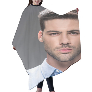 Personality  Handsome Young Man Hair Cutting Cape