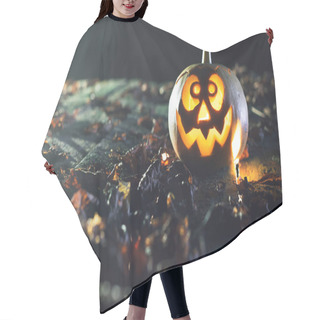 Personality  Halloween One Little Pumpkin At Wood Background Hair Cutting Cape