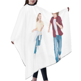 Personality  Kids Playing In Play Catch-up Hair Cutting Cape