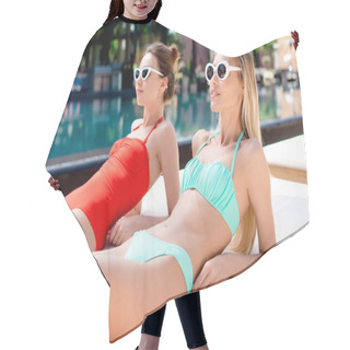 Personality  Beautiful Young Women In Vintage Sunglasses Lying On Sun Lounger At Poolside Hair Cutting Cape