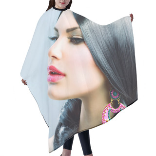 Personality  Beauty Woman With Long Black Hair. Hairstyle Hair Cutting Cape