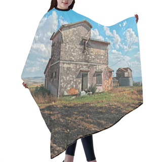 Personality  Abandoned House Hair Cutting Cape