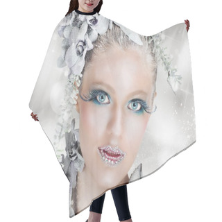 Personality  Woman With Sparkling Makeup Hair Cutting Cape
