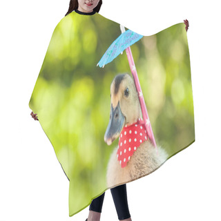 Personality  Elegant Duckling With Red Scarf And Umbrella On Blurry Green Background Hair Cutting Cape