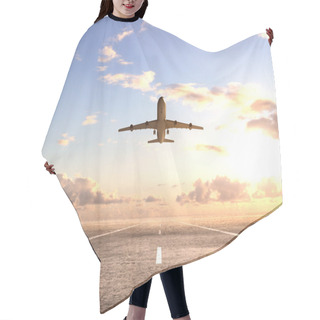 Personality  Airplane On Runway Hair Cutting Cape