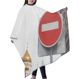 Personality  Metal Round Red Road Stop Sign With White Stripe In The Backgrou Hair Cutting Cape