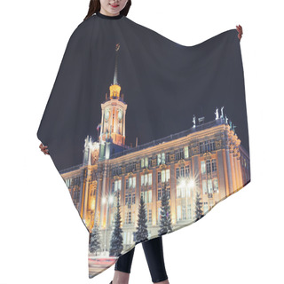 Personality  Building Of City Administration (City Hall) In Yekaterinburg Hair Cutting Cape