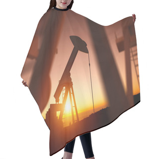 Personality  Oil And Power Industry Hair Cutting Cape