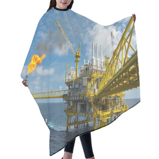 Personality  Oil And Gas Platform In The Gulf Or The Sea, Offshore Oil And Rig Construction Platform Hair Cutting Cape