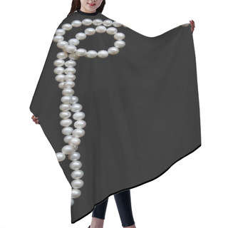 Personality  White Pearls On The Black Velvet Hair Cutting Cape