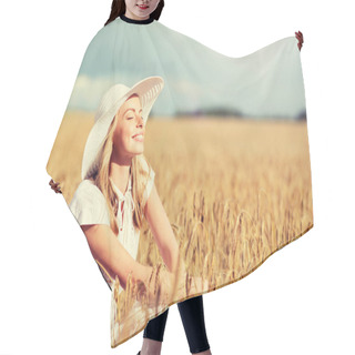 Personality  Happy Young Woman In Sun Hat On Cereal Field Hair Cutting Cape