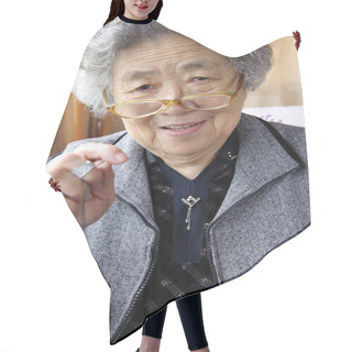 Personality  Happy Grandmother Hair Cutting Cape
