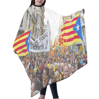 Personality  Protest For Catalonia Independence Hair Cutting Cape