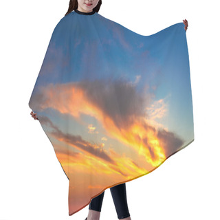 Personality  Beautiful Summer Evening Hair Cutting Cape