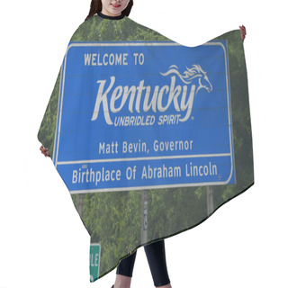 Personality  Welcome To Kentucky - LEIPERS FORK, UNITED STATES - JUNE 17, 2019 Hair Cutting Cape