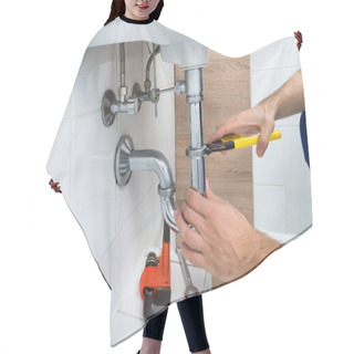 Personality  Male Plumber Fixing Sink In Bathroom Hair Cutting Cape