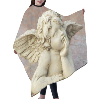 Personality  Decorative Sculpture Of Putto Hair Cutting Cape