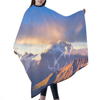 Personality  Big Cloud In Blue And Rose Tone Closes The Mountain. Hair Cutting Cape