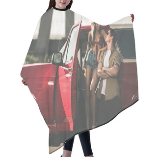 Personality  Couple With Classical Car Hair Cutting Cape