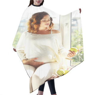 Personality  Pregnant Woman With Basket Of Apples Hair Cutting Cape