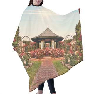 Personality  Formal Rose Garden Hair Cutting Cape