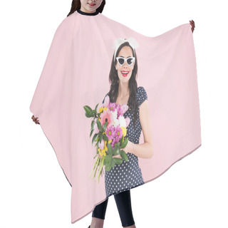 Personality  Charming Pregnant Woman In Sunglasses Holding Flower Bouquet Isolated On Pink Hair Cutting Cape