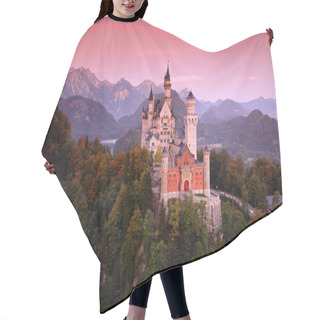 Personality  Famous Neuschwanstein Castle Hair Cutting Cape