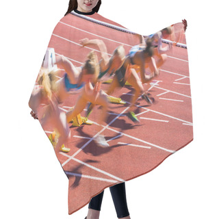 Personality  Blurred Dynamic Start Of Sprint In Athletics Hair Cutting Cape
