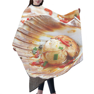 Personality  Scallops Hair Cutting Cape