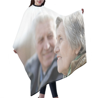 Personality  Old Couple On A Walk Hair Cutting Cape